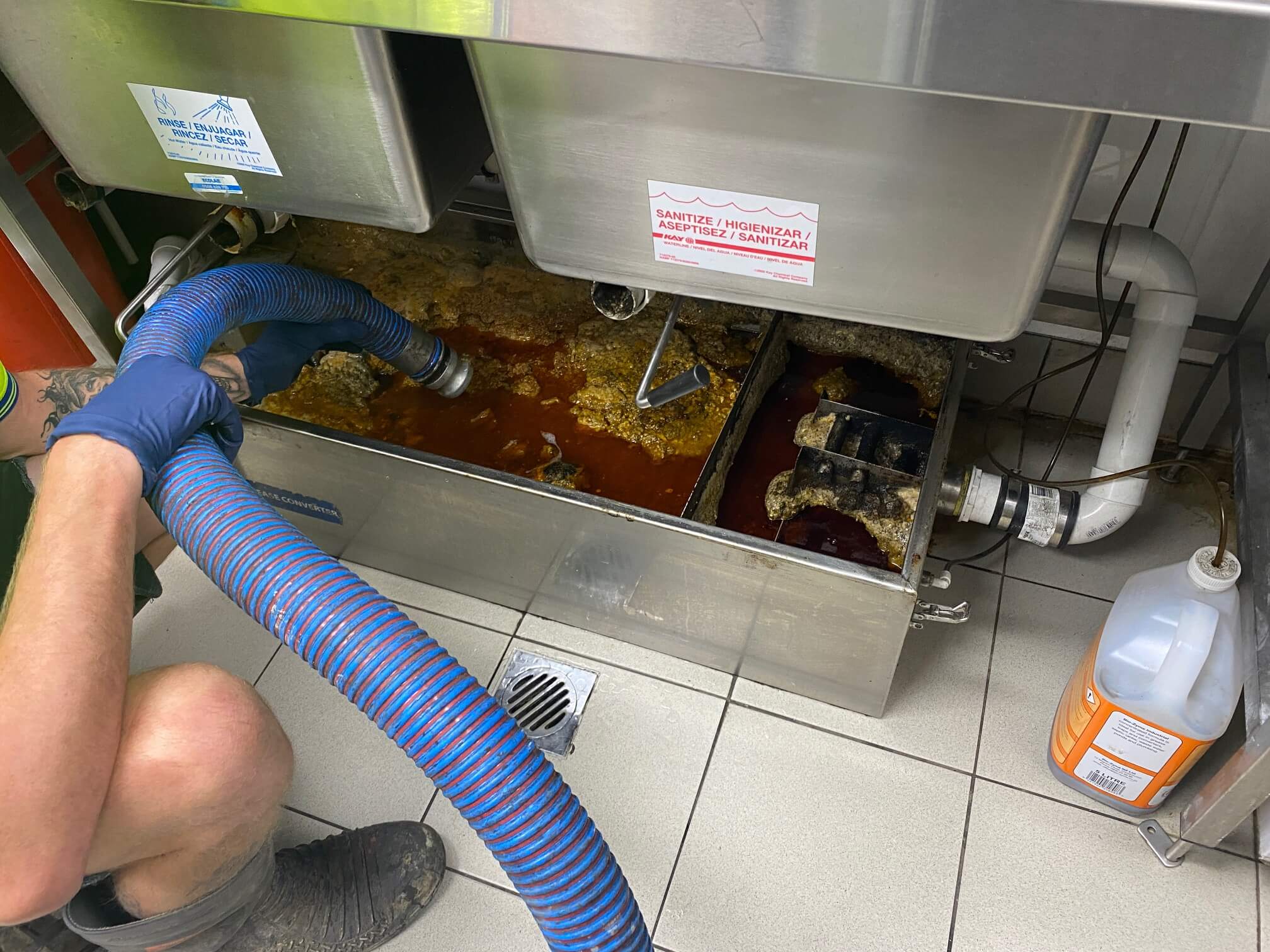 Grease Trap Cleaning in Helotes